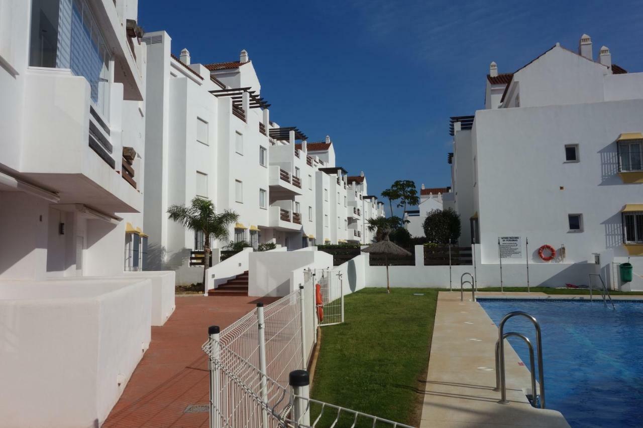 Valle Romano Golf Resort Capitolio Естепона Екстериор снимка