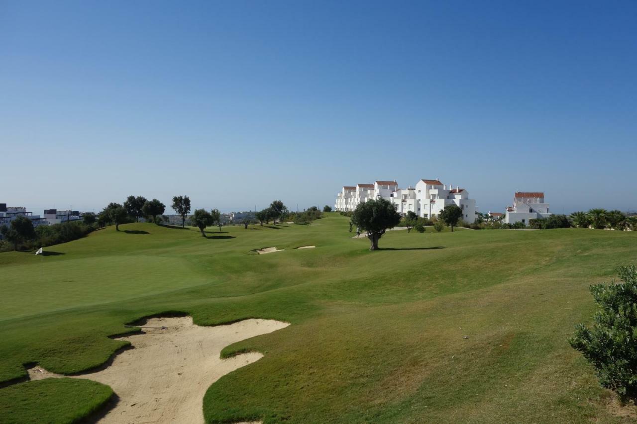 Valle Romano Golf Resort Capitolio Естепона Екстериор снимка
