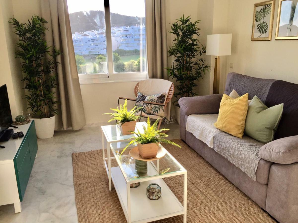 Valle Romano Golf Resort Capitolio Естепона Екстериор снимка